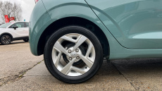 Hyundai i10 1.0 MPi SE Connect 5dr Petrol Hatchback